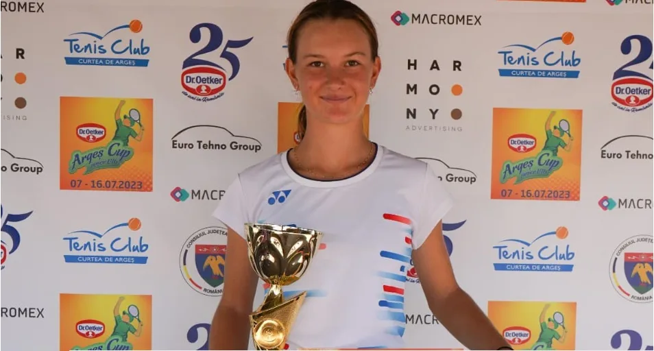 Vicecampioana Spaniei, cu părinți originari din Curtea de Argeș, a câștigat Argeș Cup Dr. Oetker. Românii, câștigători ai probelor Vicecampioana Spaniei, cu părinți originari din Curtea de Argeș, a câștigat Argeș Cup Dr. Oetker. Românii, câștigători ai probelor