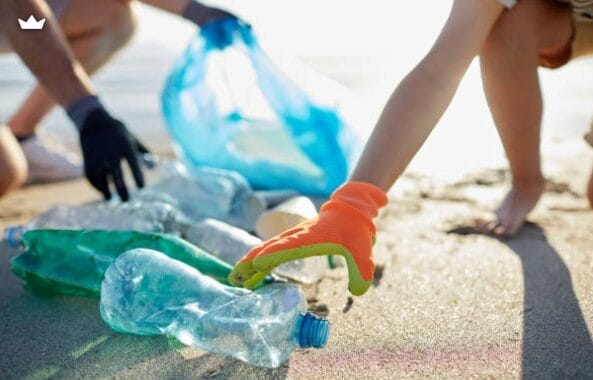 Elevii sărbătoresc Ziua Mondială a Oceanelor prin proiectul „Ape curate asumate”